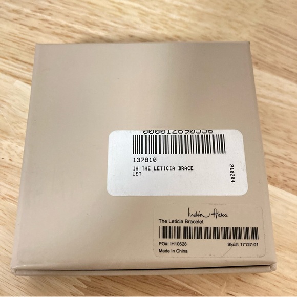 India Hicks The Leticia Bracelet, Gold NIB Retired Item HTF - Picture 3 of 6